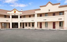Super 8 By Wyndham Rahway/Newark